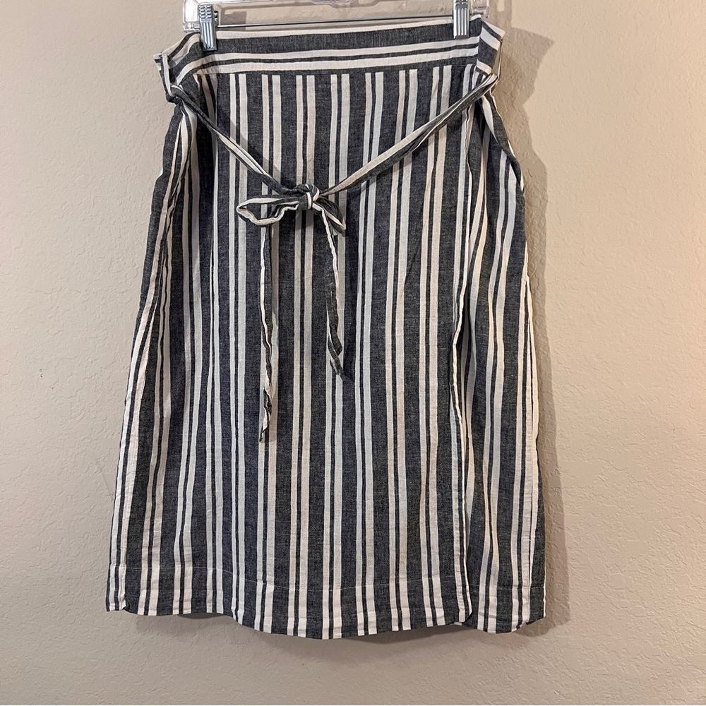 Gap Navy & White Striped Wrap Skirt, Size Large, Linen & Cotton – EUC